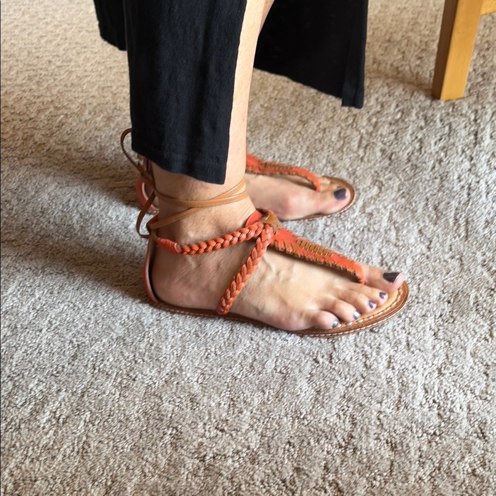 Women’s Dolce Vita Orange Braided T-Strap Sandals - Picture 4 of 8